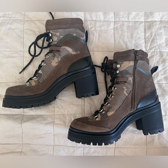 Gianni Bini Camo Lace Up Combat Chunky Heeled Boots Streetwear Gorpcore - 8.5 - Picture 2 of 8